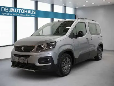 Gebraucht Peugeot Rifter Allure 110 PS (80 kW) 2022 Silber Van / Kleinbus