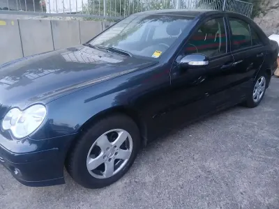 Gebraucht Mercedes C180 2004 Schwarz Limousine