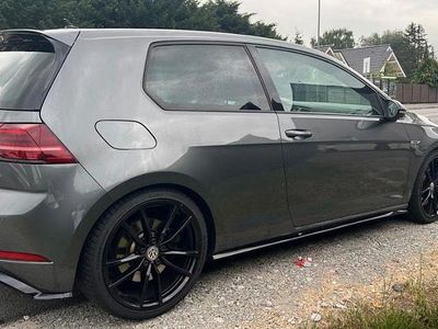Second-hand VW Golf VII R 310 CP (228 kW) 2017 Gri Berlinǎ