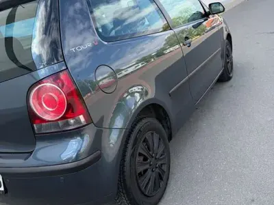 Gebraucht VW Polo 69 PS (50 kW) 2007 Grau Kleinwagen