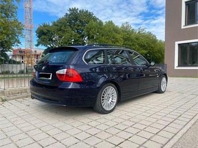 BMW 325