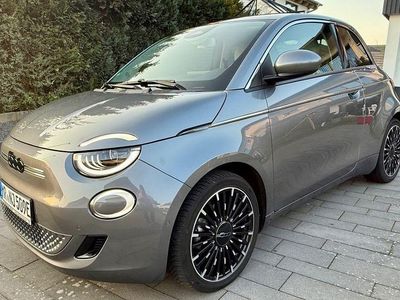 Gebraucht Fiat 500e 86 kW (118 PS) 2023 Grau
