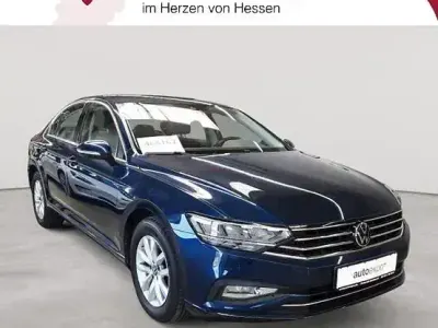 Second-hand VW Passat Business 150 CP (110 kW) 2020 Albastru Berlinǎ
