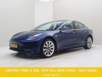 Blau Gebraucht 2020 Tesla Model 3 Standard Range Limousine | 19.400 € (Guter Preis)