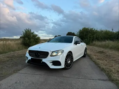 Gebraucht Mercedes E350 AMG 286 PS (210 kW) 2019 Schwarz Coupé