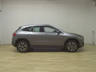 Brugt Mercedes GLA180 Style 116 HK (85 kW) 2022 Grå SUV