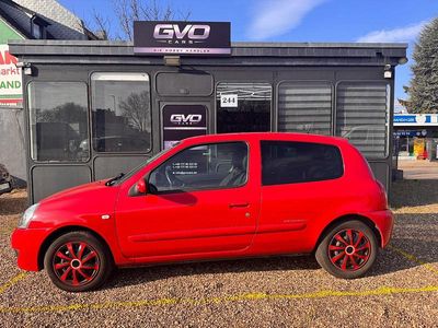 Gebraucht Renault Clio II Campus 58 PS (42 kW) 2008 Rot Kleinwagen