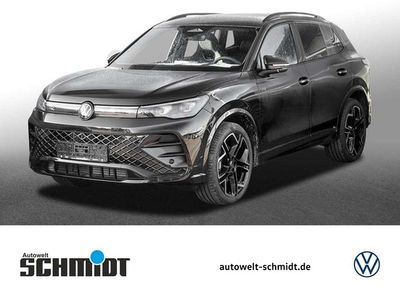 Neu VW Tiguan R-line 150 PS (110 kW) 2025 Grenadillschwarz metallic SUV