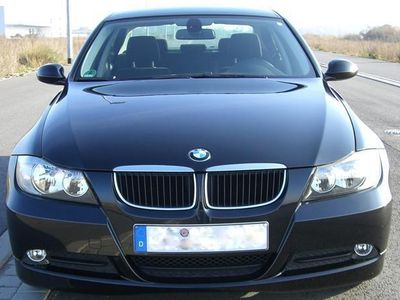 gebraucht BMW 318 i wenig km