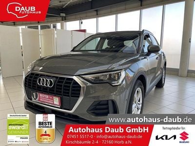 Chronosgrau metallic Gebraucht 2023 Audi Q3 Business SUV | 32.980 € (Guter Preis)