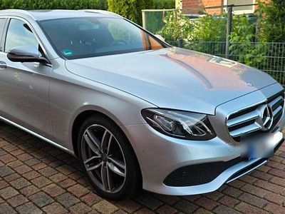 Mercedes E220