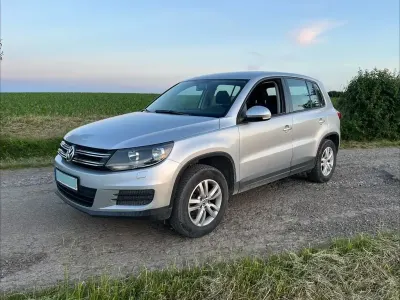 Gebraucht VW Tiguan 122 PS (89 kW) 2011 Silber SUV