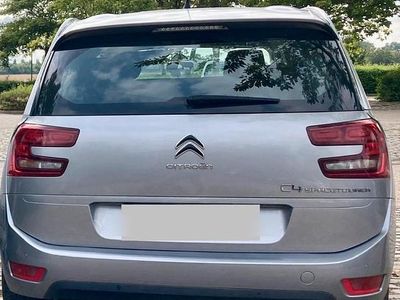 Grau Gebraucht 2022 Citroën C4 SpaceTourer Van / Kleinbus | 20.300 €