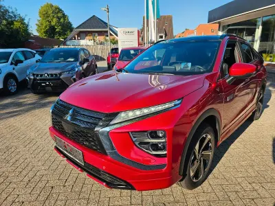 Gebraucht Mitsubishi Eclipse Cross Top 98 PS (72 kW) 2022 Rot SUV