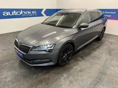 Używany Skoda Superb Style 360 KM (264 kW) 2024 Szary Kombi