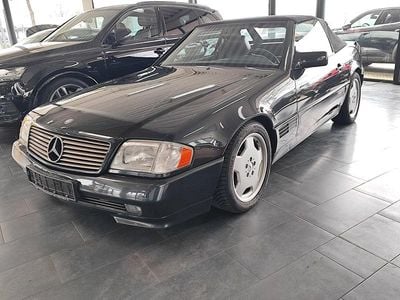 Second-hand Mercedes SL300 190 CP (139 kW) 1992 Negru Cabrio