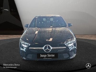 Gebraucht Mercedes A200 Advanced 150 PS (110 kW) 2022 Schwarz Limousine