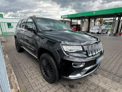 Gebraucht Jeep Grand Cherokee 250 PS (183 kW) 2016 Schwarz SUV