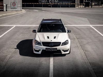 Gebraucht Mercedes C63 AMG AMG 551 PS (405 kW) 2012 Weiß Limousine