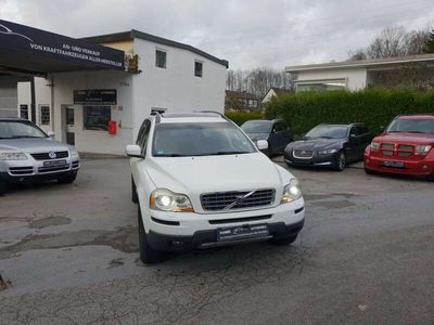 gebraucht Volvo XC90 D5 Momentum AWD ALLRAD LEDER XENON AHK PDC 7SITZE