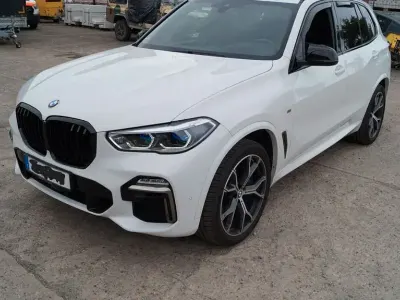 Gebraucht BMW X5 M50 Performance 400 PS (294 kW) 2019 Weiß SUV