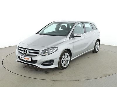 Gebraucht Mercedes B180 Urban 122 PS (89 kW) 2015 Silber Van / Kleinbus