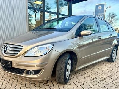 Gebraucht Mercedes B170 116 PS (85 kW) 2006 Gold Van / Kleinbus