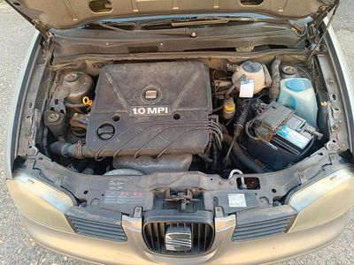 Second-hand Seat Arosa 50 CP (36 kW) 2003 Gri Hatchback