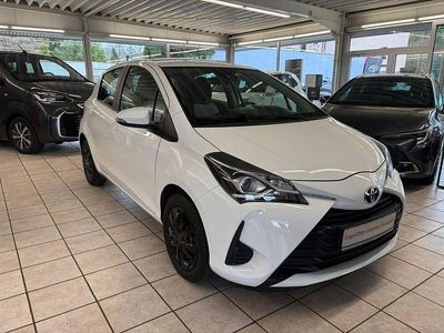 Gebraucht Toyota Yaris Comfort 111 PS (81 kW) 2020 Weiß Limousine