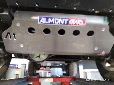 Gebraucht Land Rover Defender 122 PS (89 kW) 2007 Grün Kombi