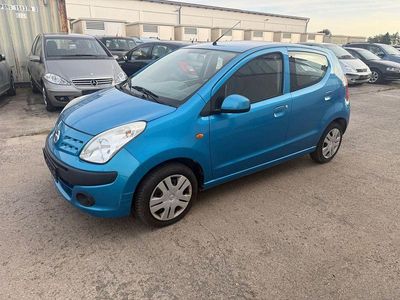 Nissan Pixo