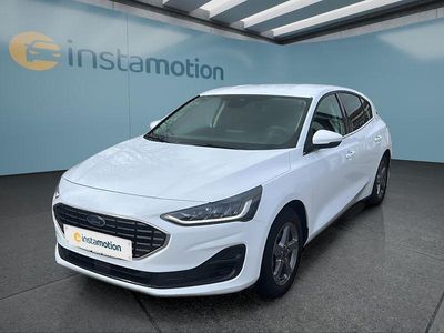 Gebraucht Ford Focus Titanium 125 PS (91 kW) 2023 Weiß Limousine