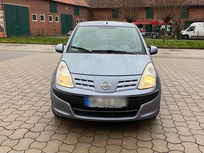 Nissan Pixo