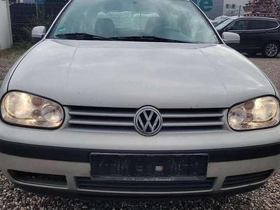 Silber Gebraucht 1999 VW Golf IV Limousine | 999 € (Guter Preis)