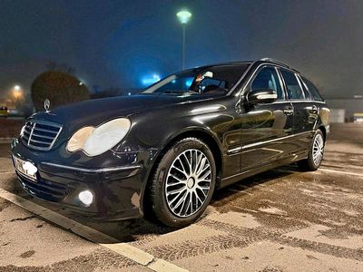 Gebraucht Mercedes C220 110 PS (80 kW) 2007 Schwarz Kombi