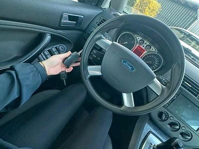 Usata Ford C-MAX 98 CV (72 kW) 2008 Grigio Monovolume