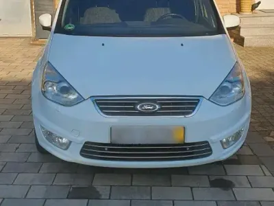 Gebraucht Ford Galaxy Titanium 163 PS (119 kW) 2012 Weiß Van / Kleinbus