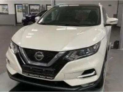 Usata Nissan Qashqai N-Connecta 159 CV (116 kW) 2020 Bianco SUV