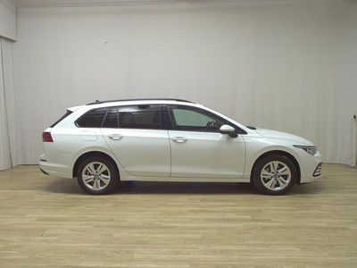 Gebraucht VW Golf VIII Life 150 PS (110 kW) 2022 Weiss Limousine