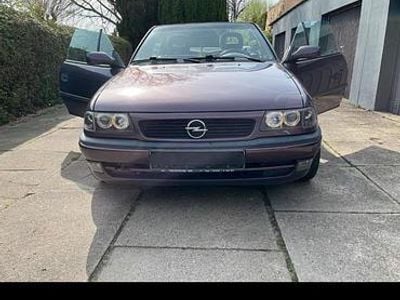 Gebraucht Opel Astra Cabriolet 116 PS (85 kW) 1996 Cabrio