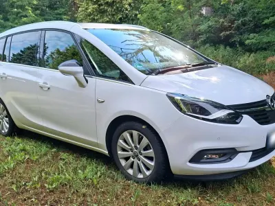 Gebraucht Opel Zafira Tourer Innovation 170 PS (125 kW) 2019 Weiß Van / Kleinbus