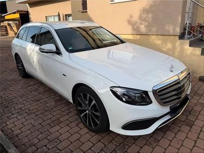 Gebraucht Mercedes E300 Exclusive 194 PS (142 kW) 2019 Weiß Kombi