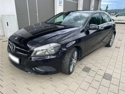 Gebraucht Mercedes A200 Style 156 PS (114 kW) 2014 Violett Kleinwagen