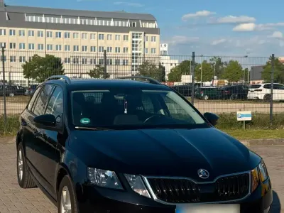 Gebraucht Skoda Octavia 115 PS (84 kW) 2018 Schwarz Kombi