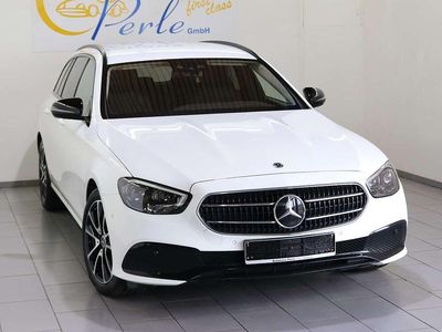 Polarweiss Gebraucht 2021 Mercedes E220 Avantgarde Kombi | 30.990 € (Fairer Preis)