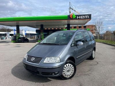 Gebraucht VW Sharan Comfortline 116 PS (85 kW) 2008 Grau Van / Kleinbus