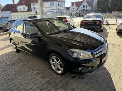 Brugt Mercedes A180 Style 136 HK (100 kW) 2019 Sort Sedan