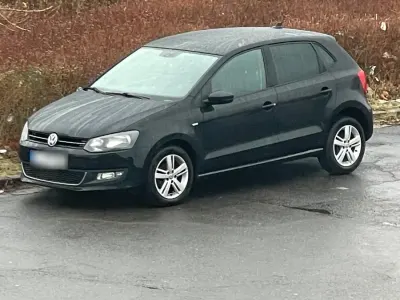 Gebraucht VW Polo Life 69 PS (50 kW) 2014 Schwarz Kleinwagen