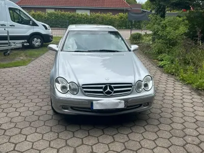 Gebraucht Mercedes CLK320 2004 Silber Coupé