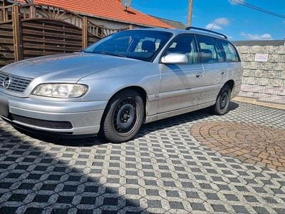 Gebraucht Opel Omega 150 PS (110 kW) 2004 Silber Kombi